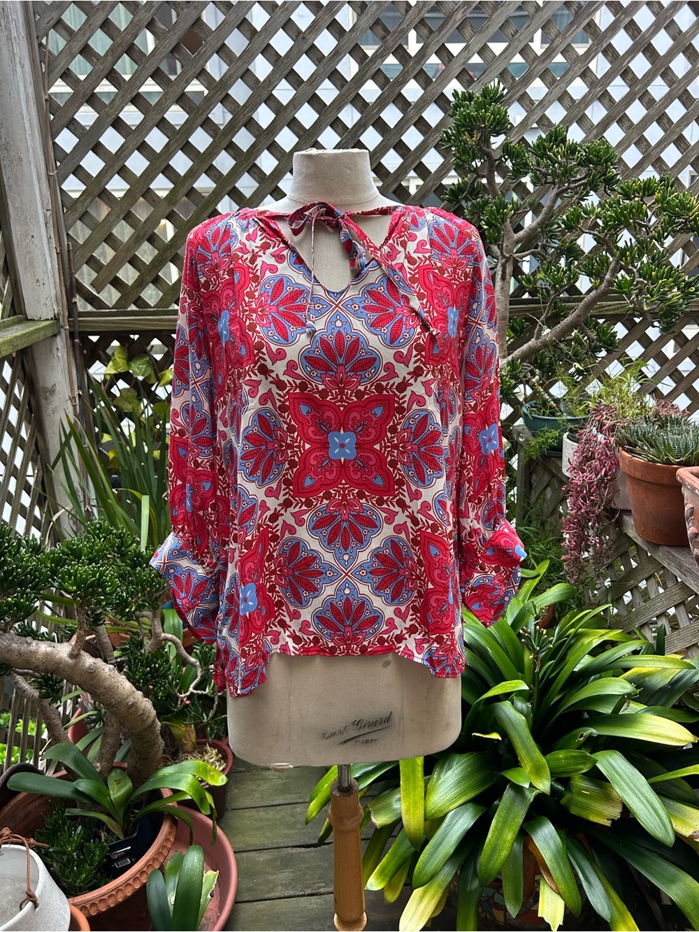 Karen Kane Red Floral Tie-Neck Blouse with Blue Accents